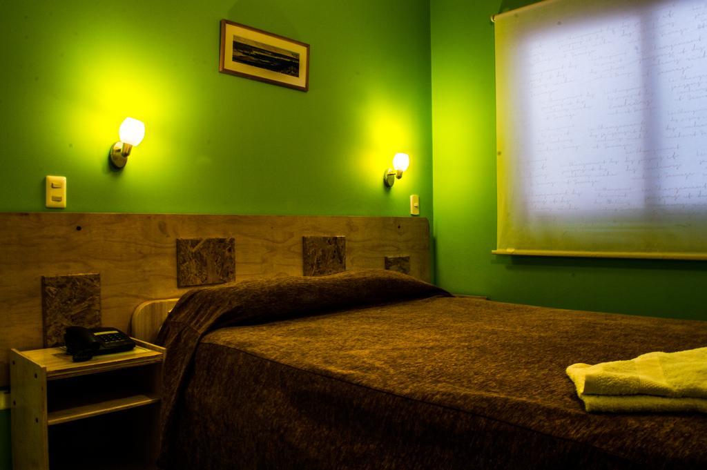 Hotel Ayelen Express à Calama Extérieur photo