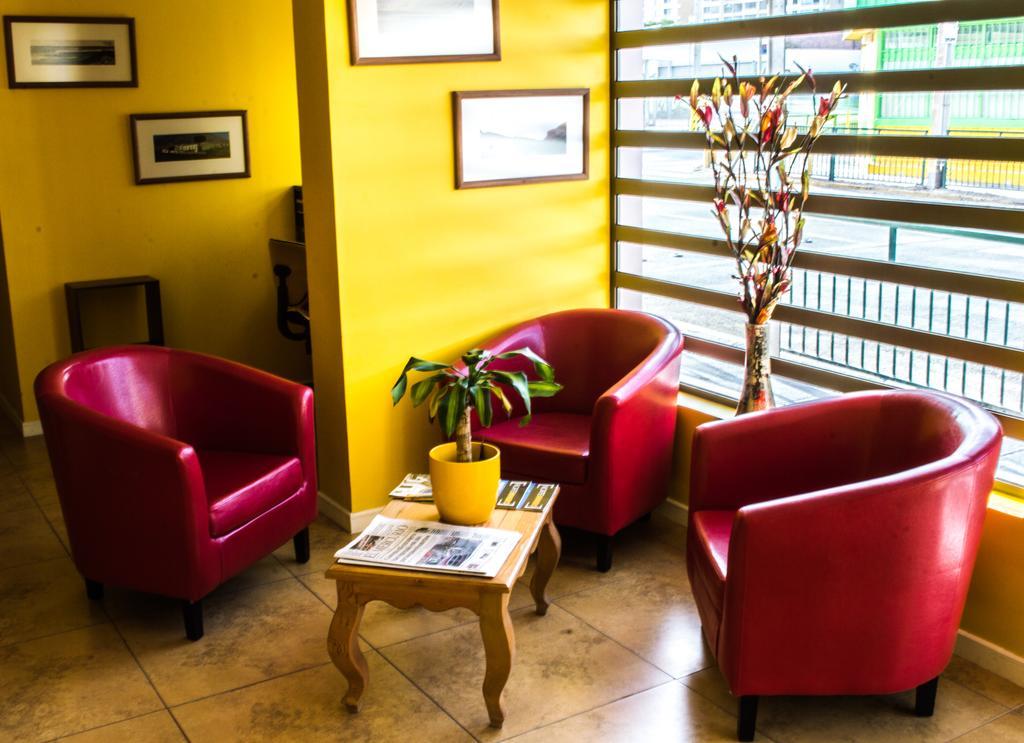 Hotel Ayelen Express à Calama Extérieur photo