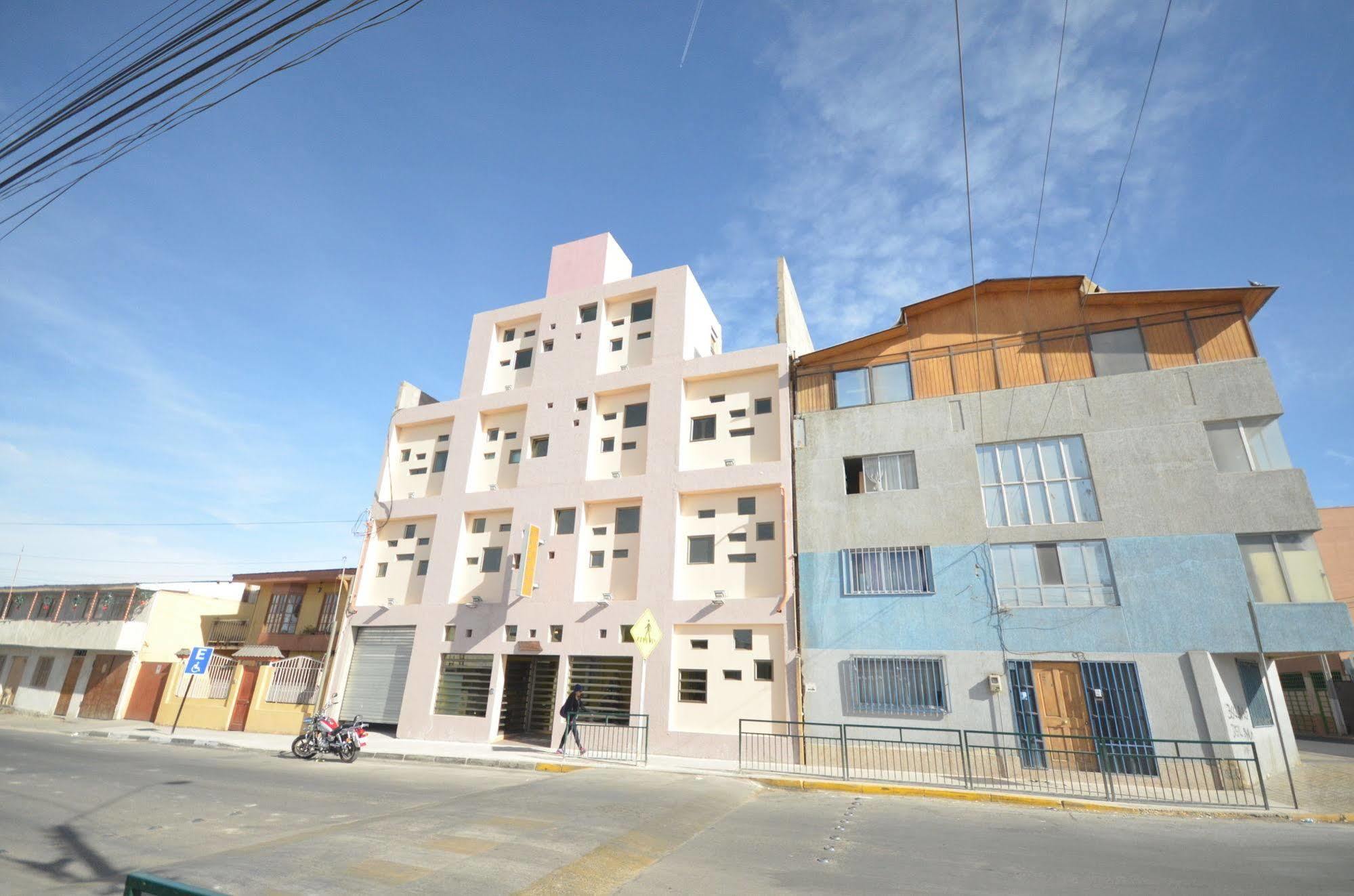 Hotel Ayelen Express à Calama Extérieur photo