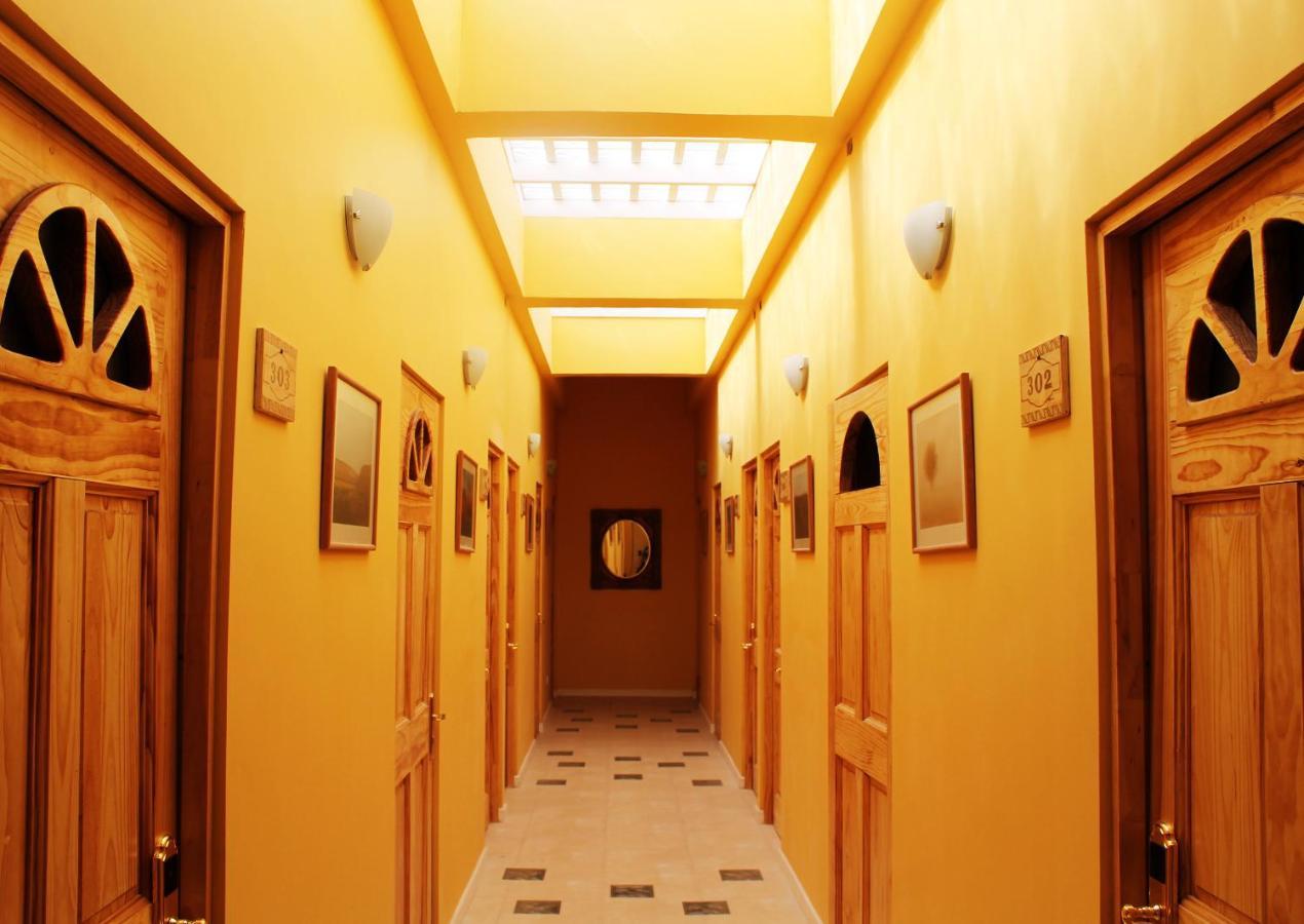 Hotel Ayelen Express à Calama Extérieur photo